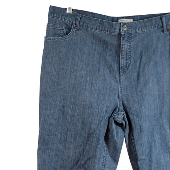 Isaac Mizrahi Live! Jeans Blue Size 22W Wide Leg Zipper Pockets Cropped Med Wash - Picture 3 of 8